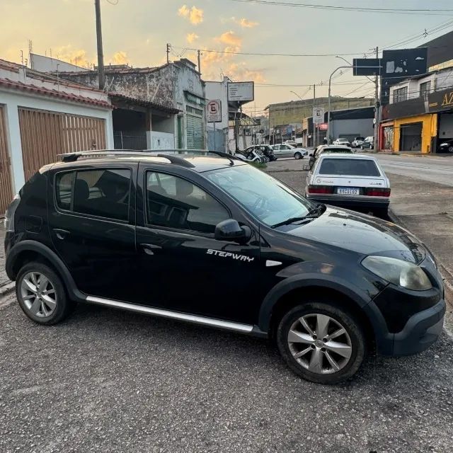 Renault Sandero Stepway Hi-Flex 1.6 16V 5p Aut., foto 6 de 13