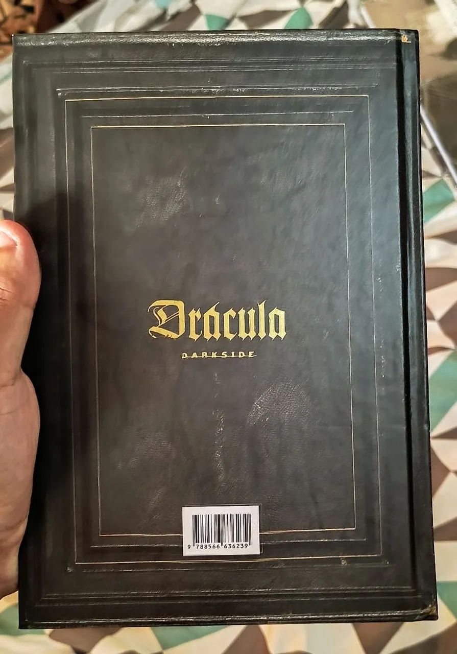 Livro Drácula - Foto 2
