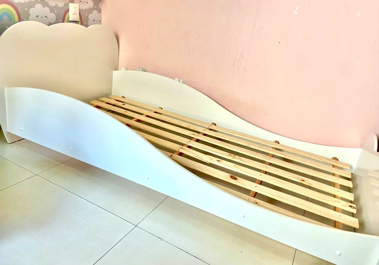 Cama Infantil Solteiro Nuvem Branca (MDF) - 93x194 cm