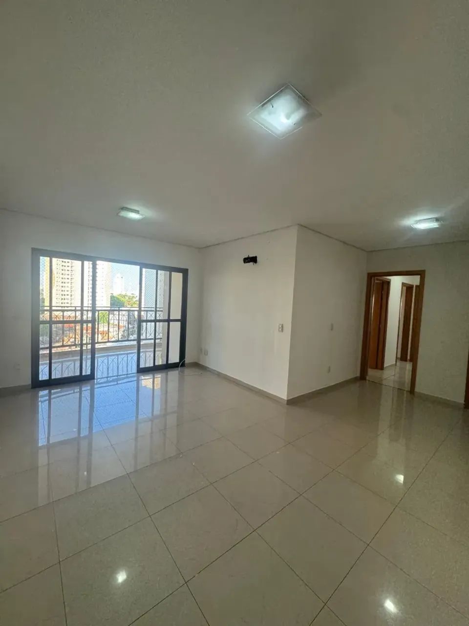 Cond. Maison Nicole - 3 suítes - Região do Goiabeiras