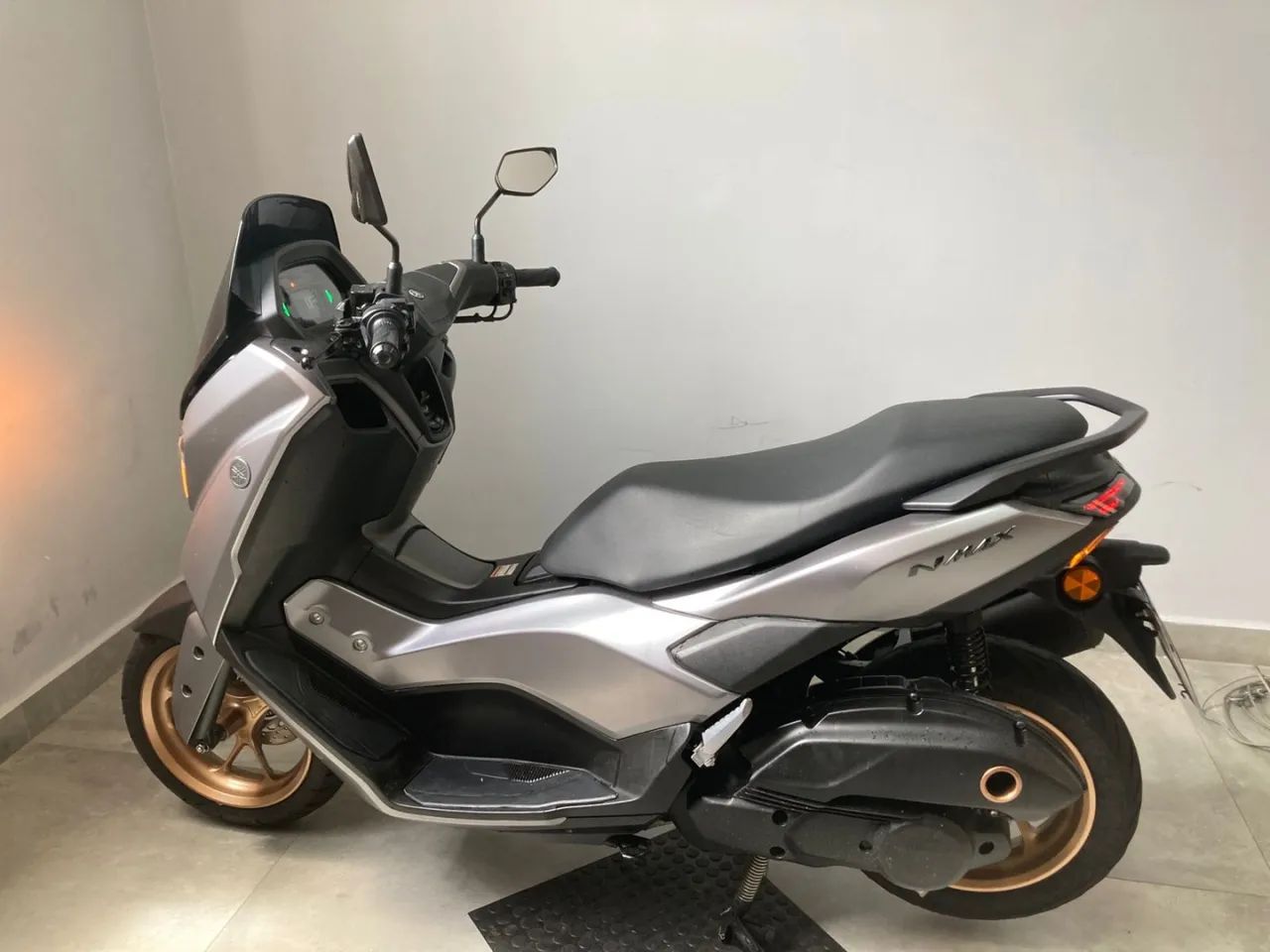 Yamaha Nmax Connected 160 abs 2025 - Foto 5