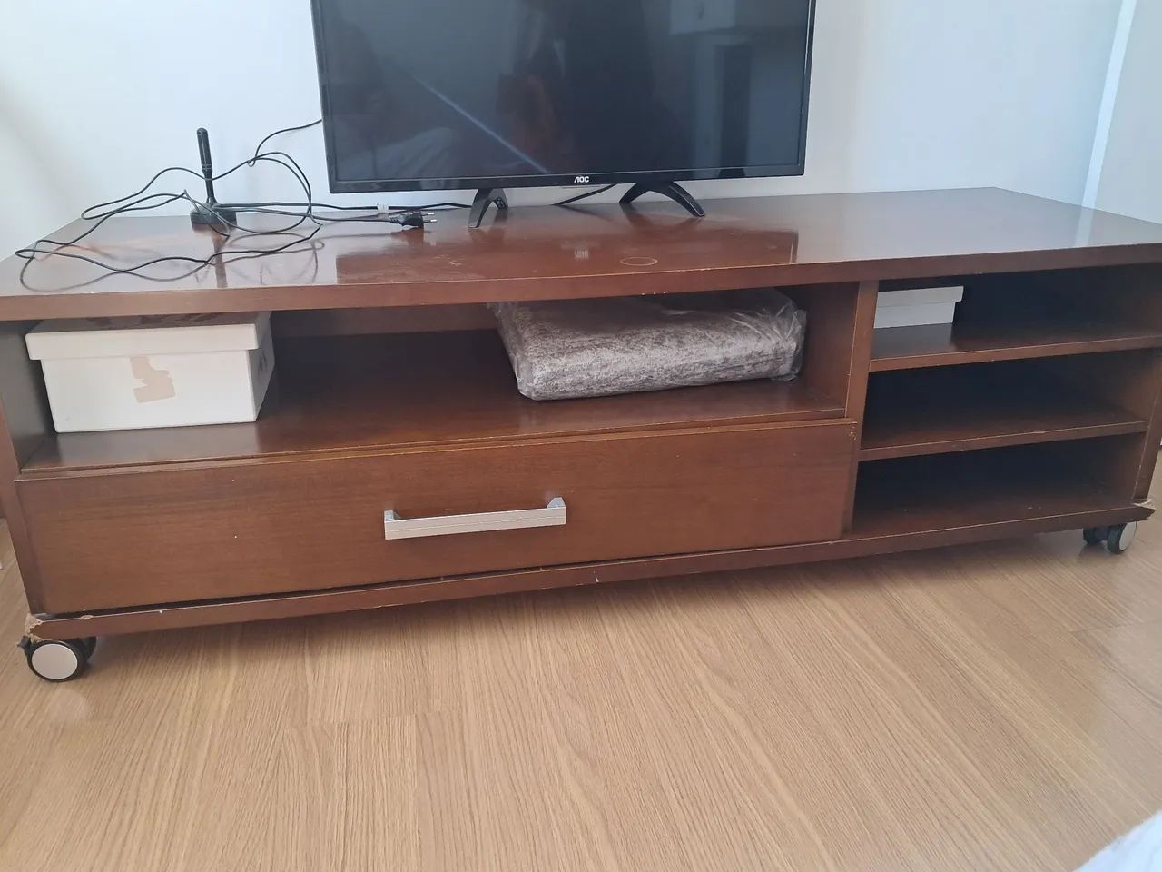 Rack 1,50m com rodinhas  - Foto 3