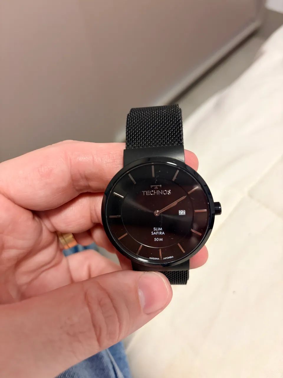Vende-se relógio technos slim