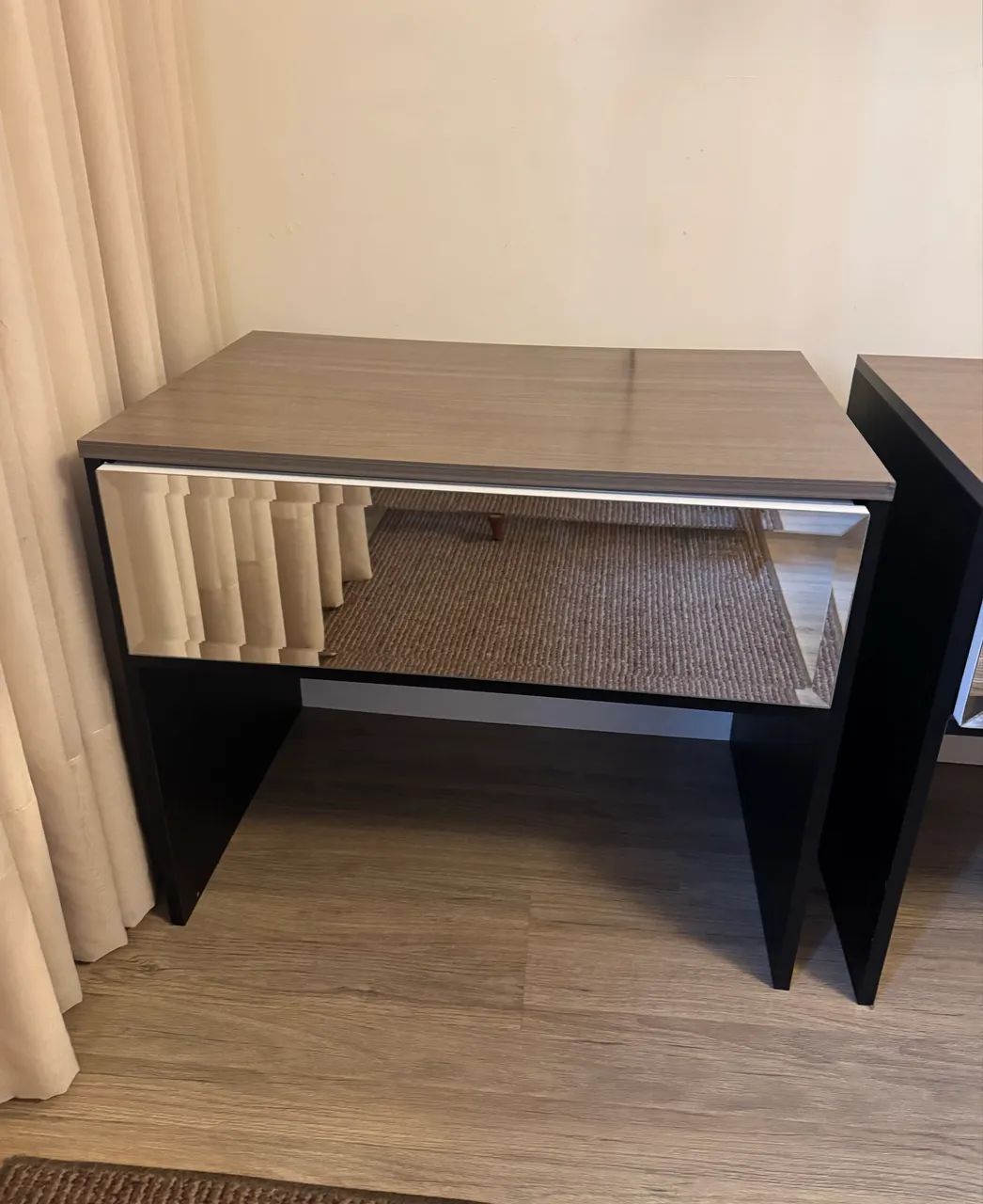 Criado mudo ( o par) - mesa de cabeceira  - Foto 4