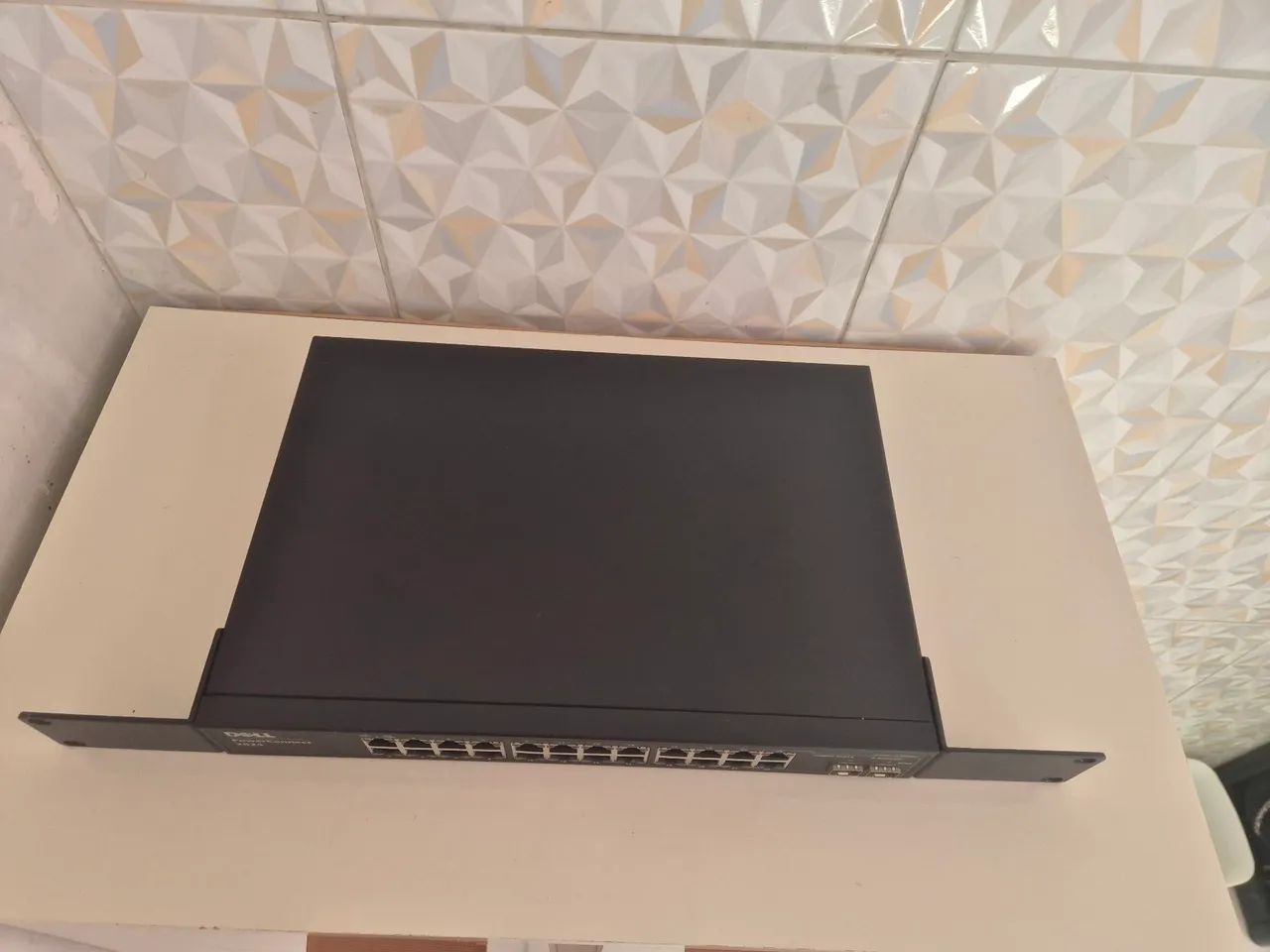 Vendo switch Dell power conect 24 portas - Foto 3