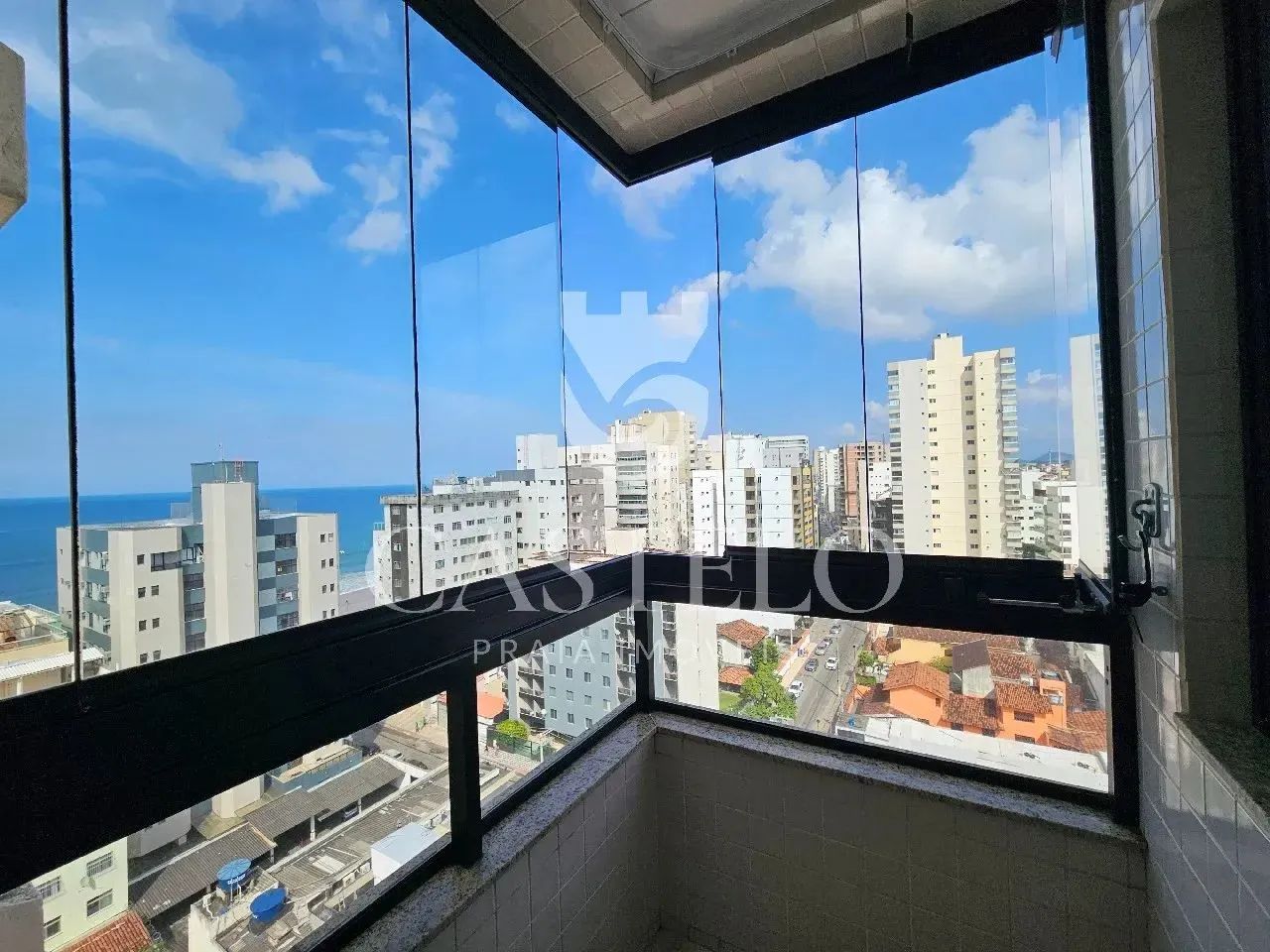 Apartamento 2 quartos sendo 1 suíte com vista lateral para o mar na quadra do mar, Praia d - Foto 2