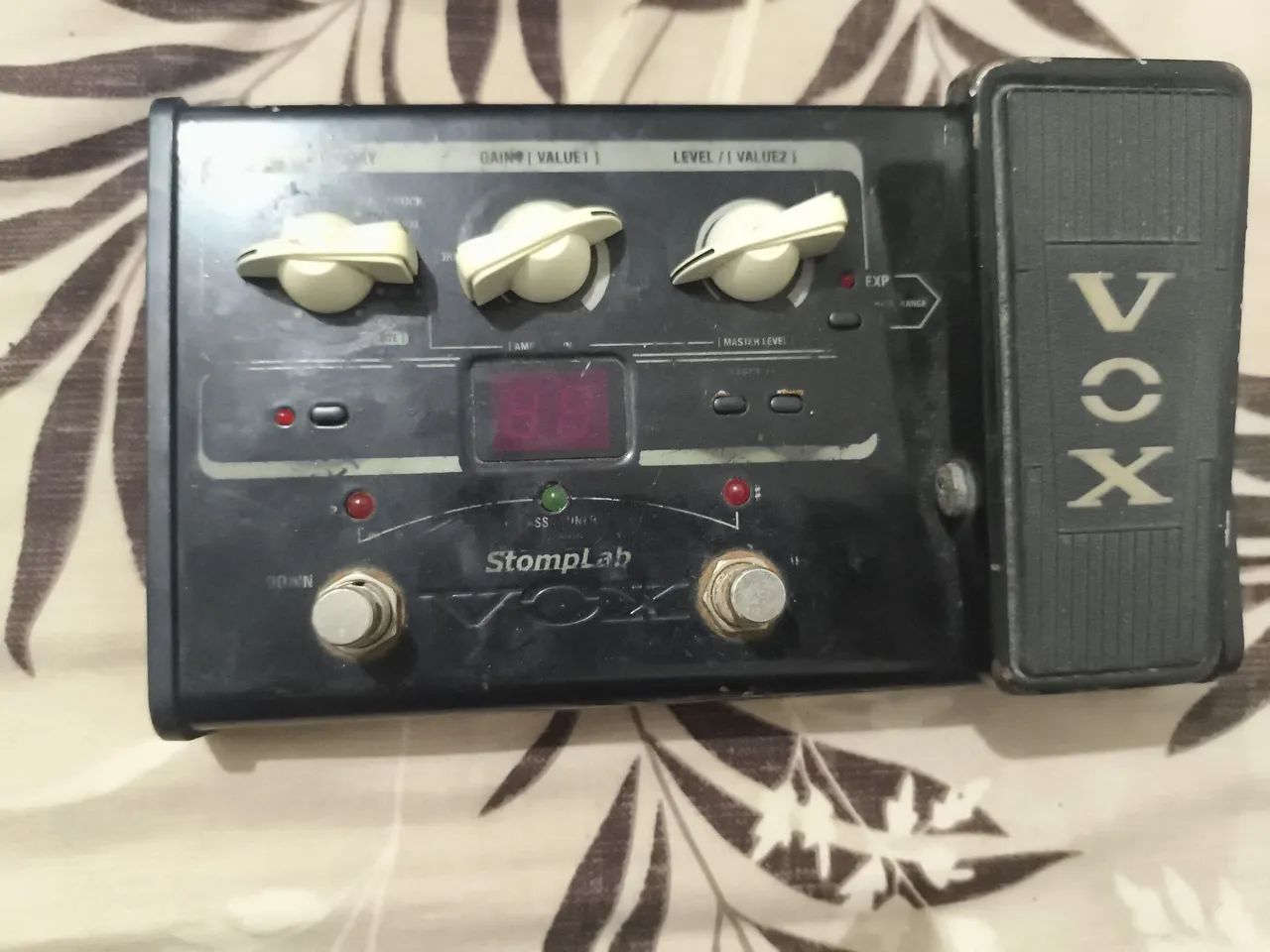 VOX StompLab - R$80