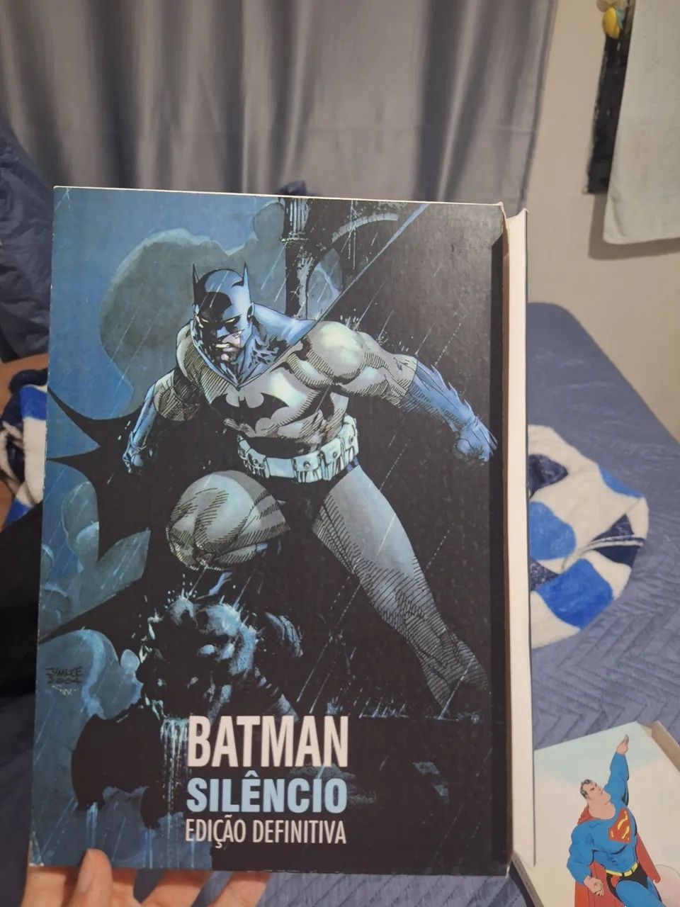 Hq Batman: Silêncio Edição Definitiva com Case de proteção,  NEGOCIO  - Foto 2