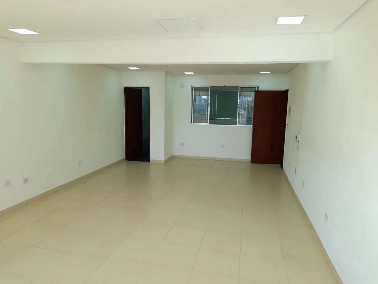 Prédio comercial na Avenida São Miguel, 2606 - Sala 02  50 m² - Foto 3