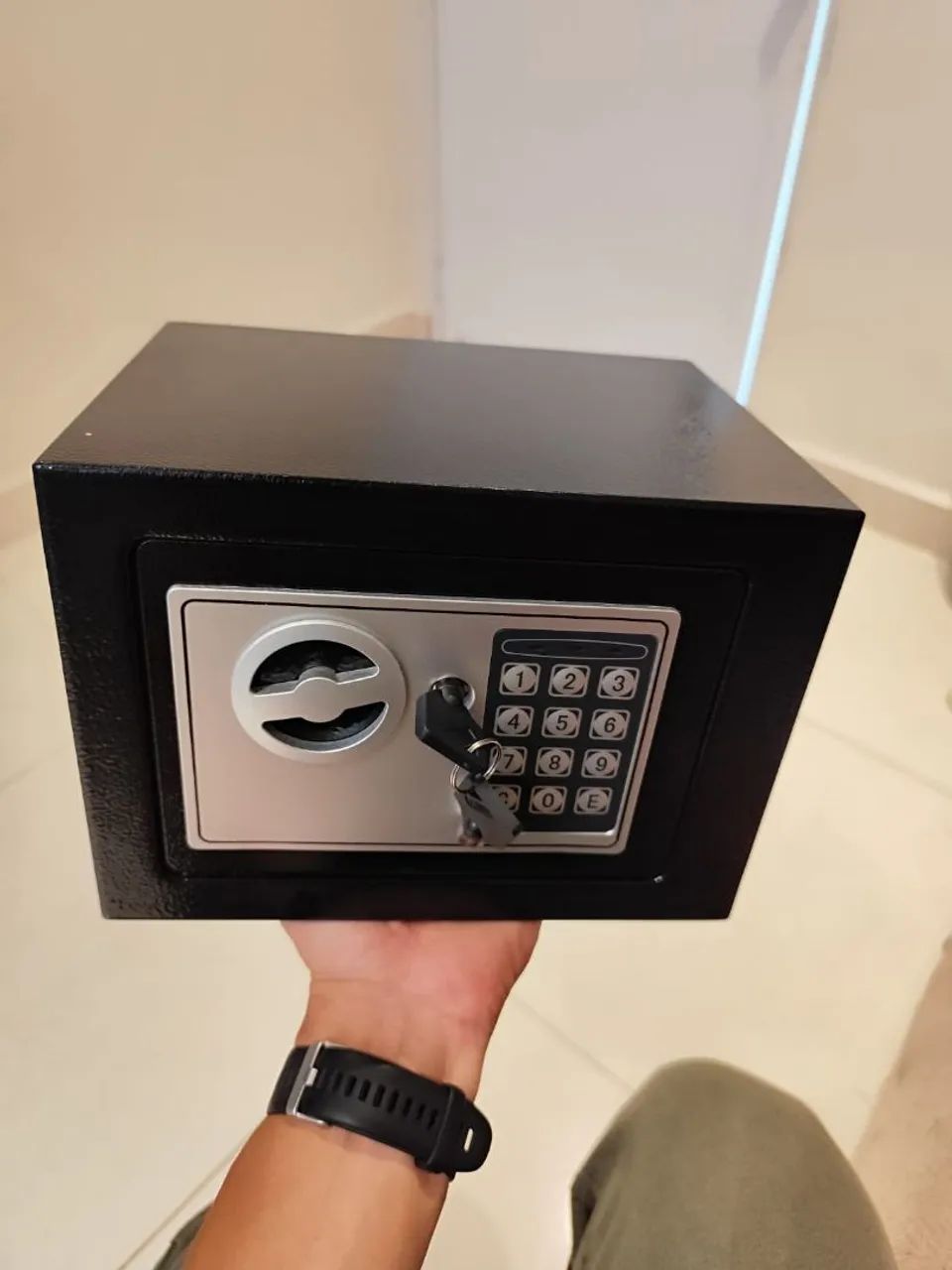 Cofre digital eletrônico 