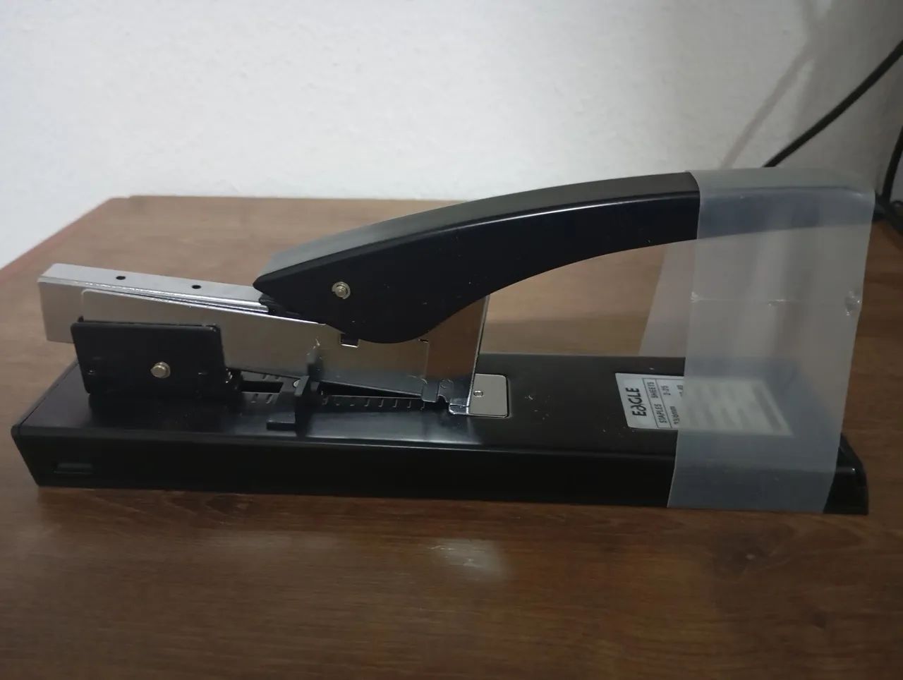Grampeador profissional eagle 938431117511668551682