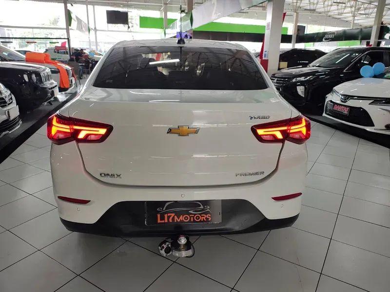 Chevrolet Onix Plus Premier 2, foto 6 de 16