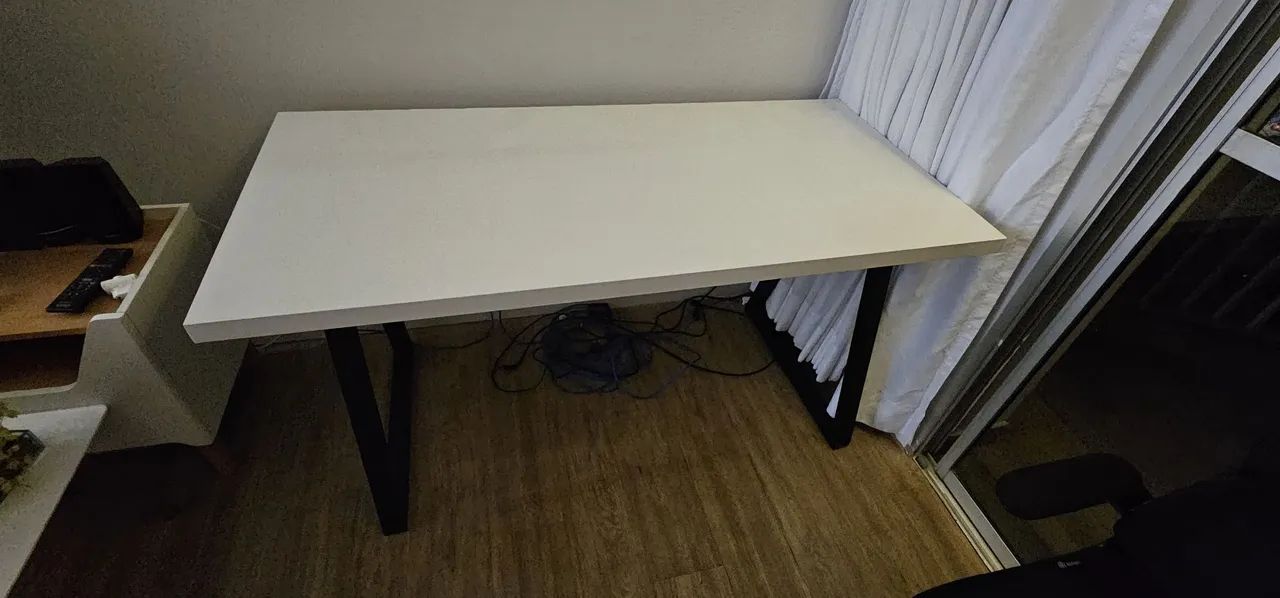 Mesa de escritório - Foto 2