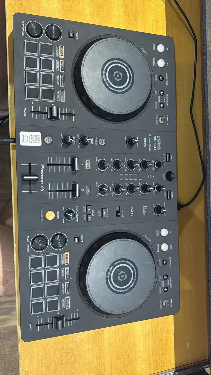 DDJ flx4