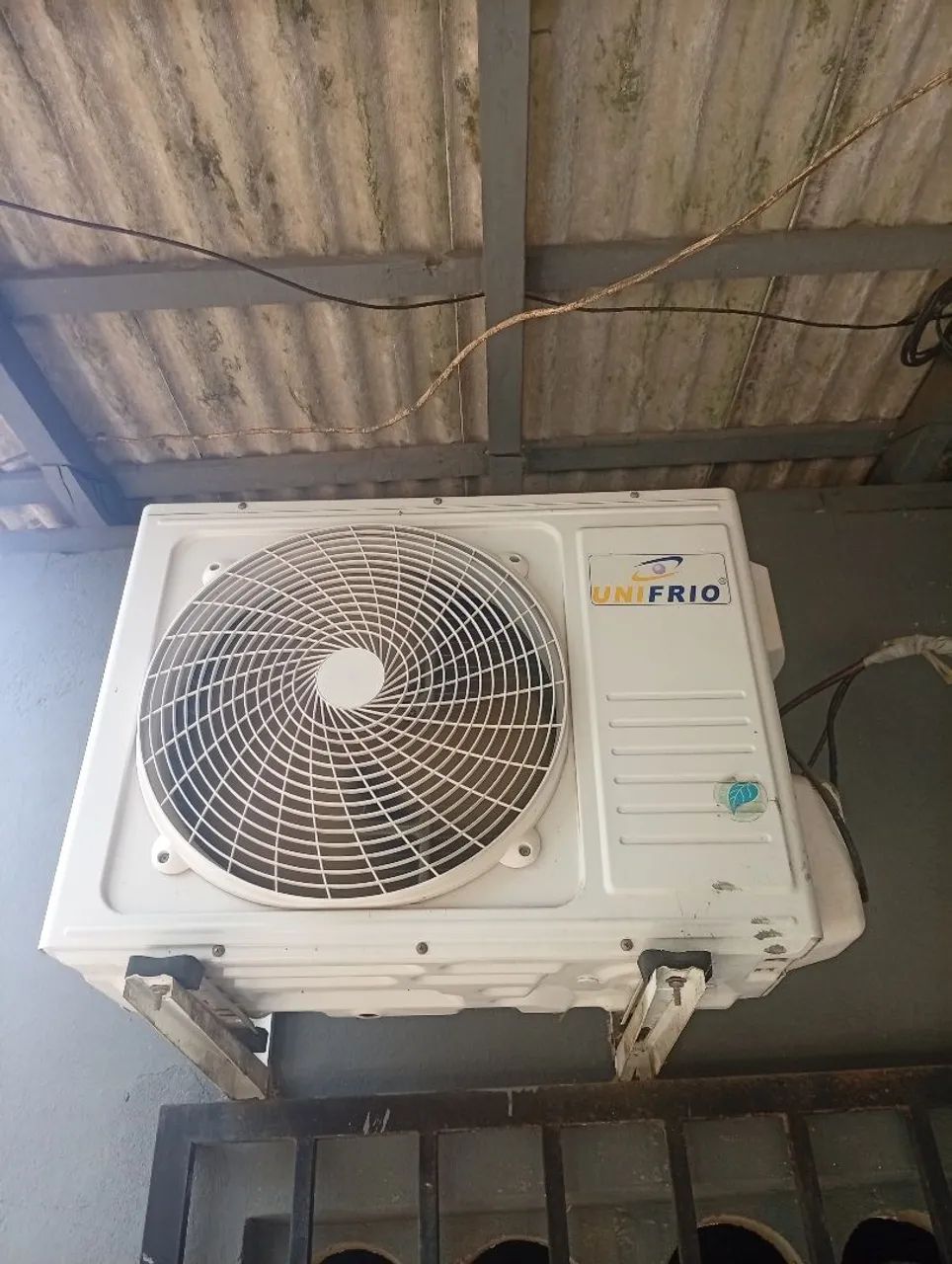 Vendo central de ar 12 mil BTUs unifrio  - Foto 2