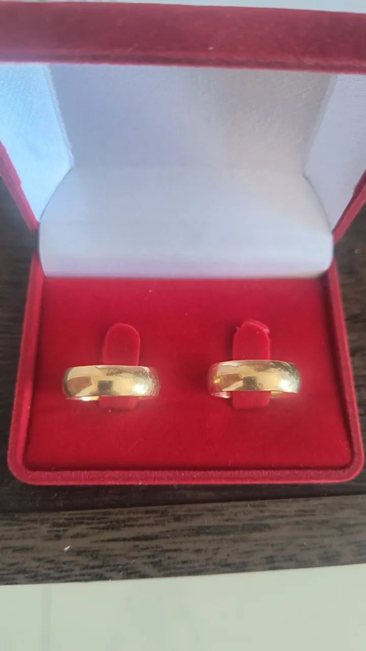 Aliança Ouro 18 k . Peso 10.02 - Foto 5