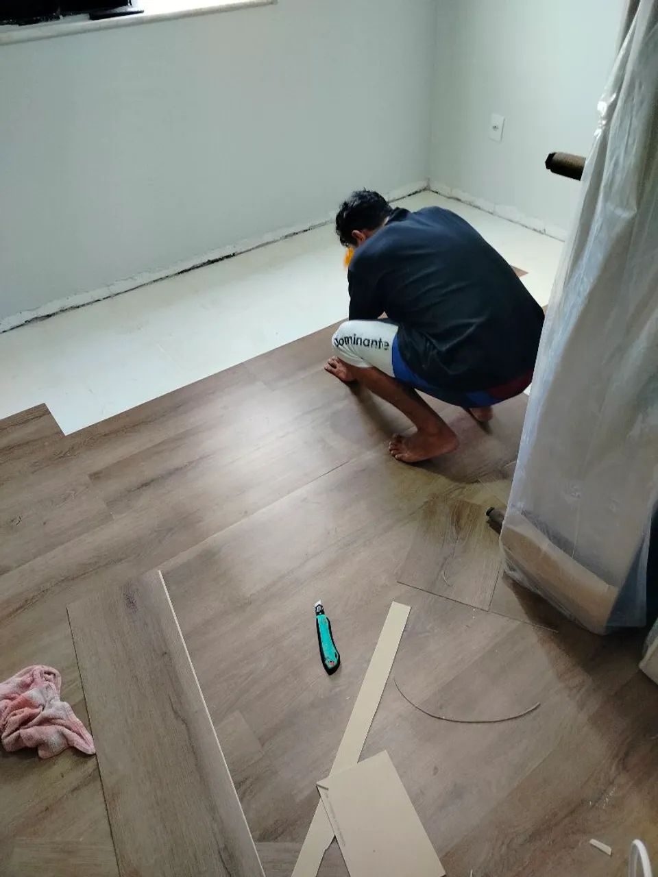 Papel de parede, piso vinílico e envelopamento - Foto 5