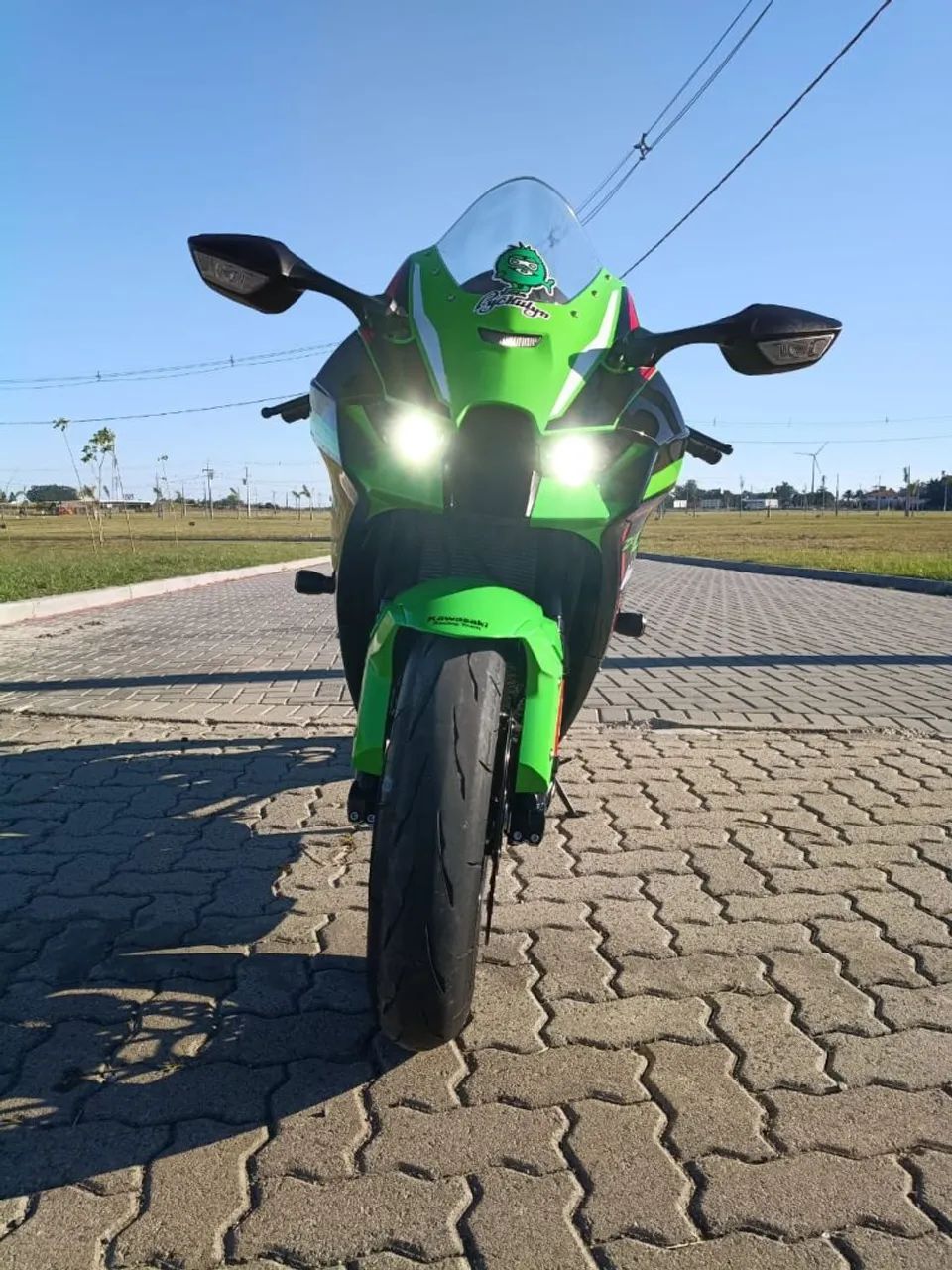 Kawasaki Zx-10/ Zx-10r 1000cc 2022 - 1518135084 | OLX