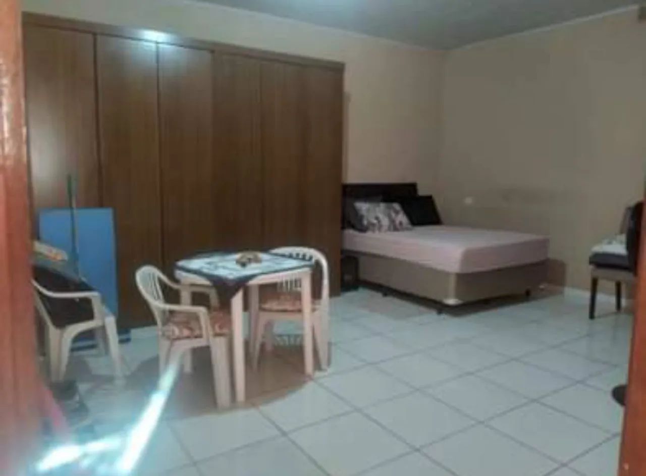 Vendo casa comercial, ótima localização  - Foto 3