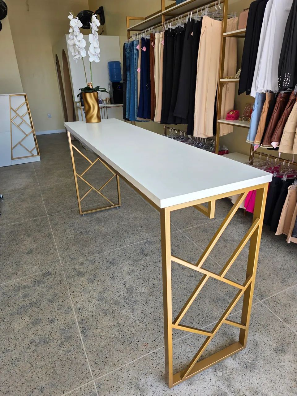 Vendo loja de roupa feminina no Tenoné 