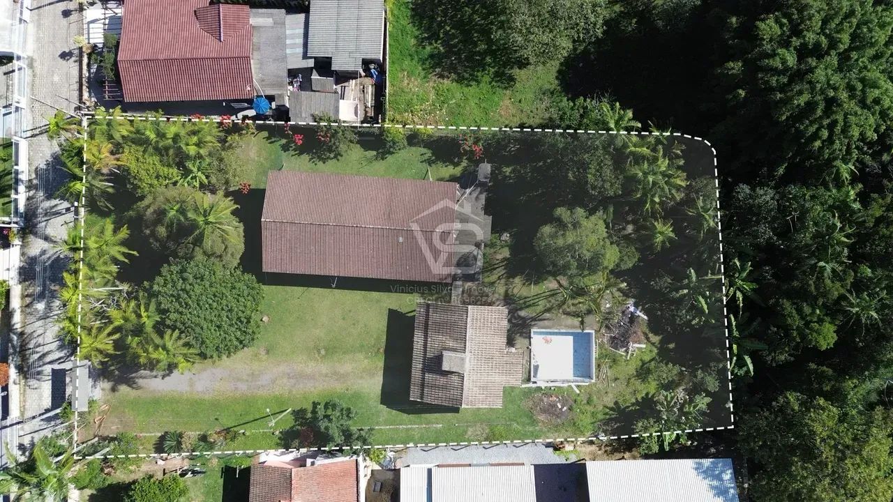 SÍTIO COM 2 CASAS + PISCINA À VENDA EM PAULO LOPES/SC  OPORTUNIDADE! - Foto 3