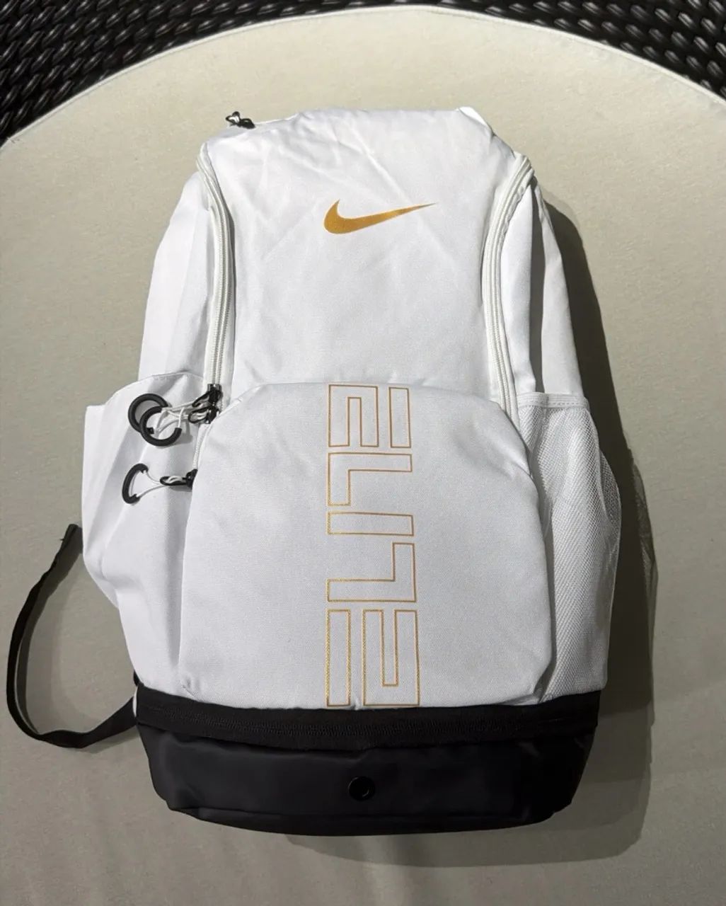 Mochila Nike elite versity