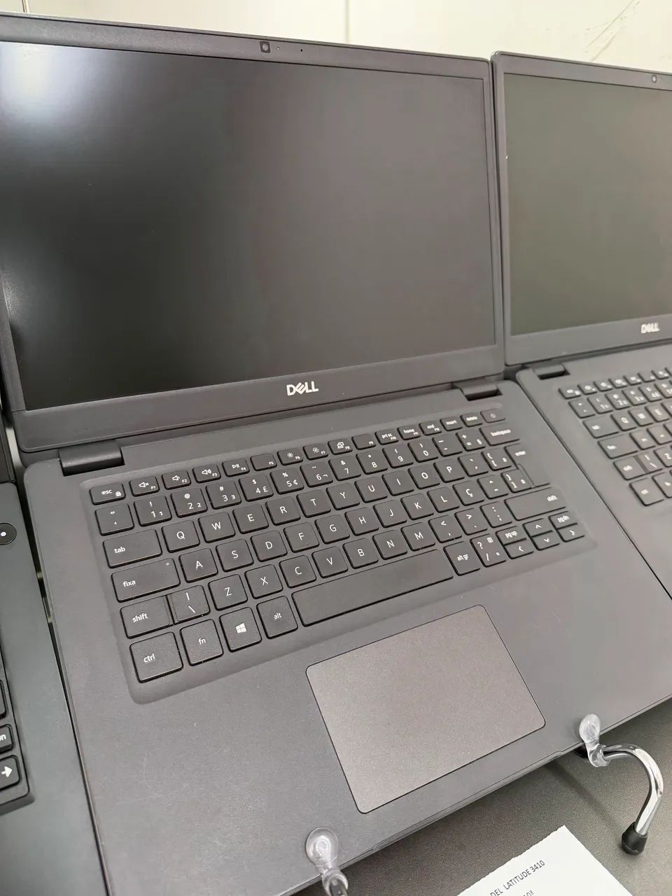 Latitude 3410 