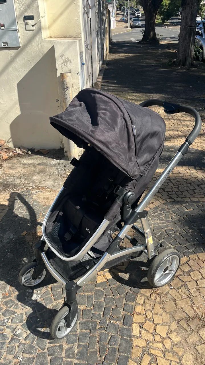 Carrinho de bebê com bebê conforto  - Foto 2
