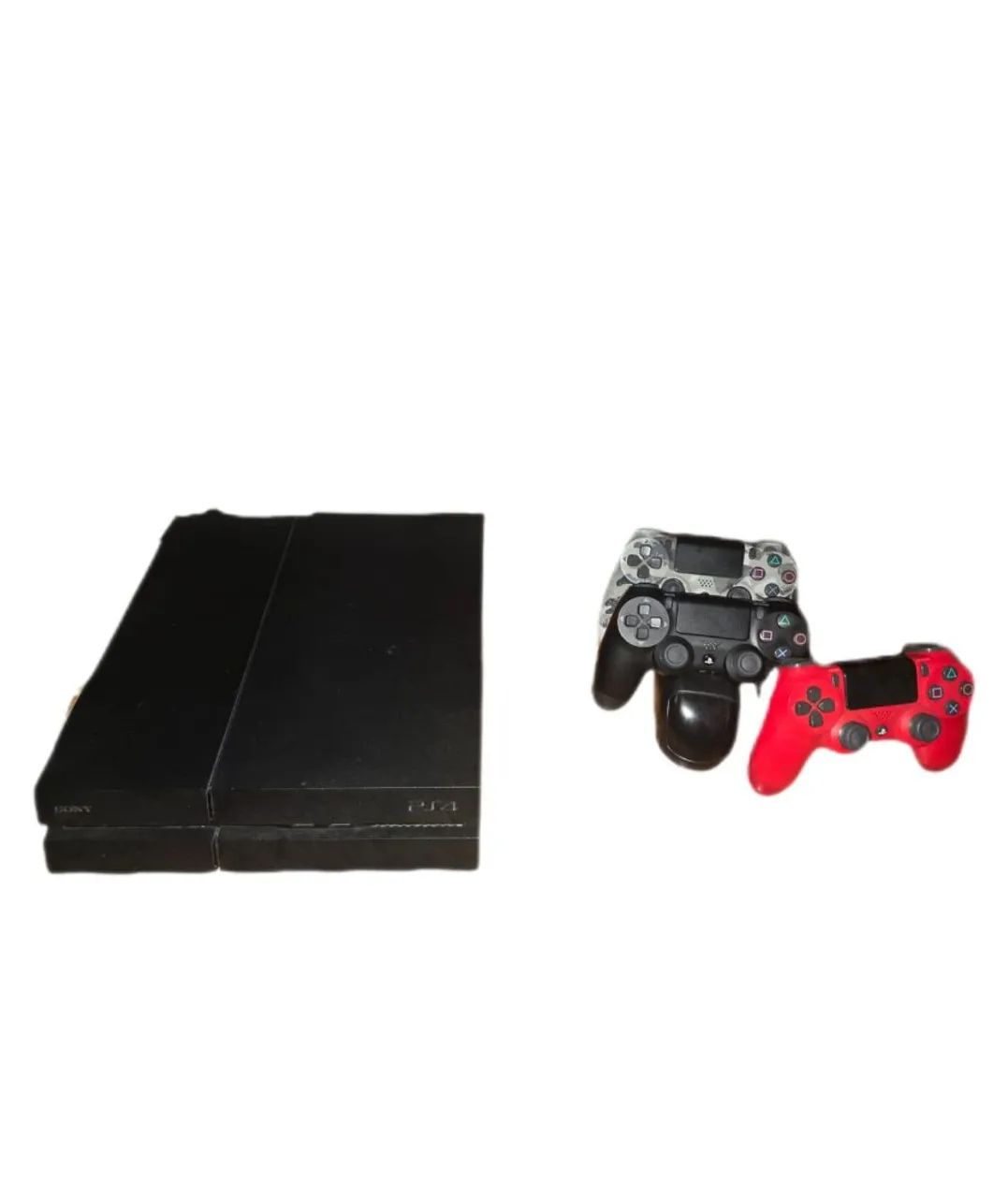 Ps4 com 3 consoles e 1 carregador  - Foto 2