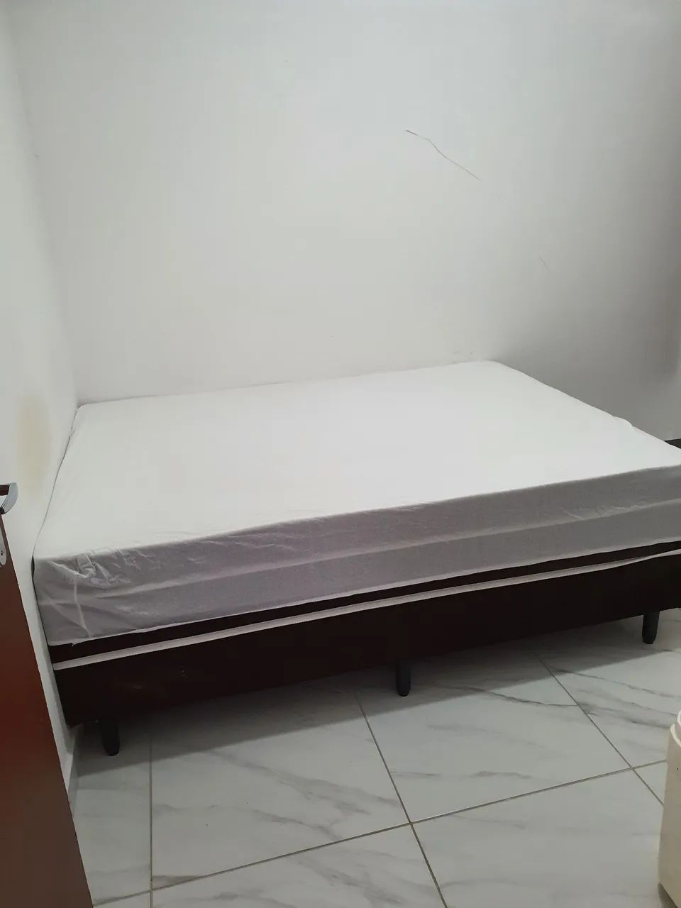 Cama de casal semi nova - Foto 2
