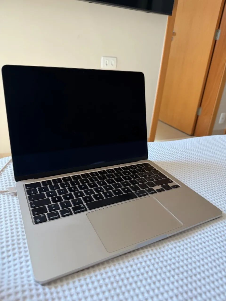 MACBOOK AIR M2 