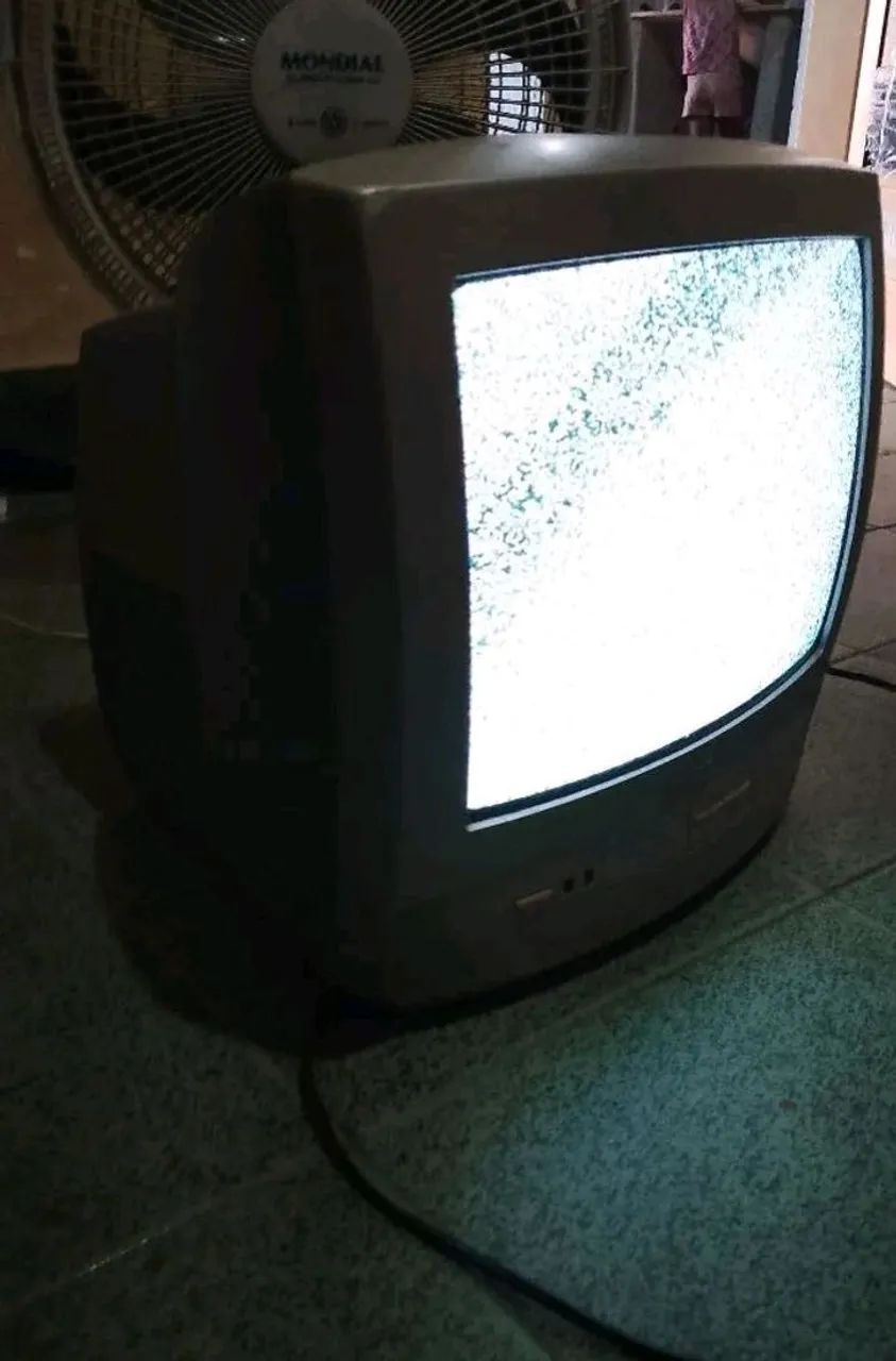 Tv 14 polegadas funcionando  - Foto 2