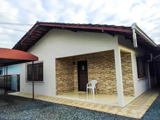 Vendo casa averbada com 3 quartos e 2 banheiros no Comasa