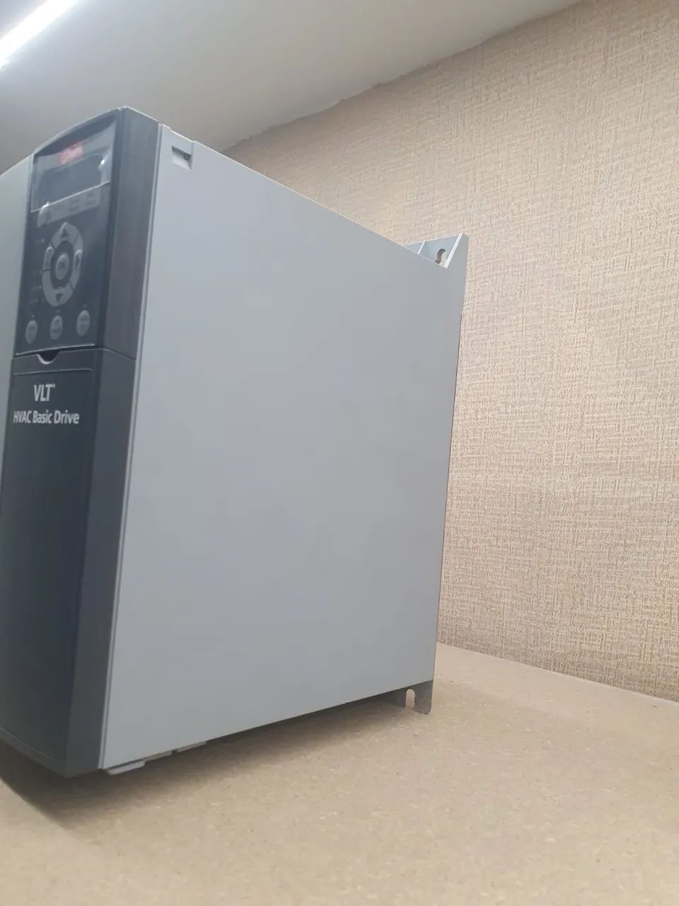 Inversor De Frequência Danfoss 10cv 220v - Foto 2