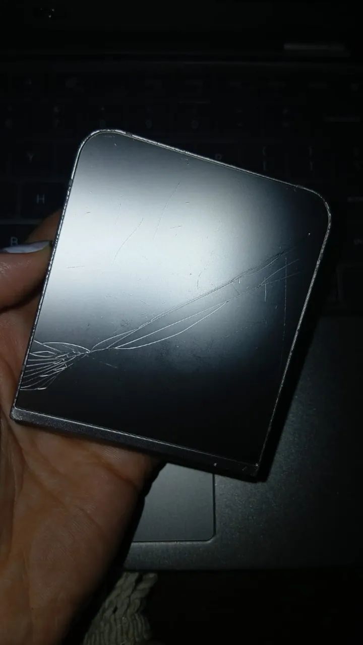 Galaxy Zflip 6  - Foto 4