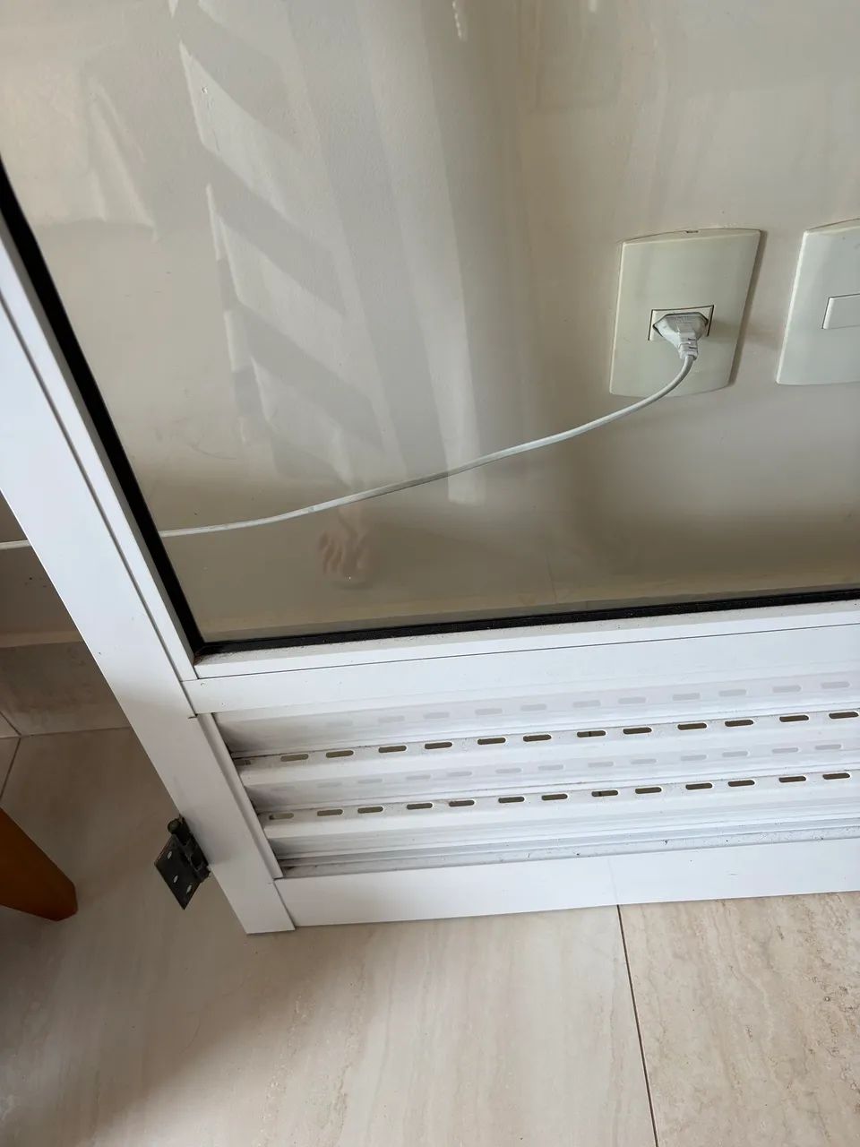 Porta nova branca eletrostática  - Foto 3