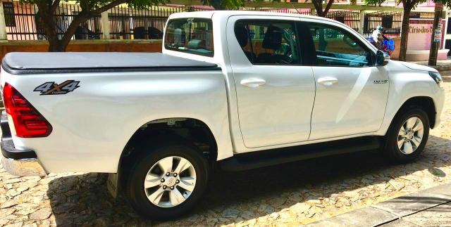 Toyota Hilux SRV 2017 é na Angel Veículos!!! - Foto 4