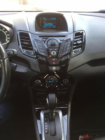 Fiesta Sedan Titanium 1.6 P. Shift 2014 - Foto 9