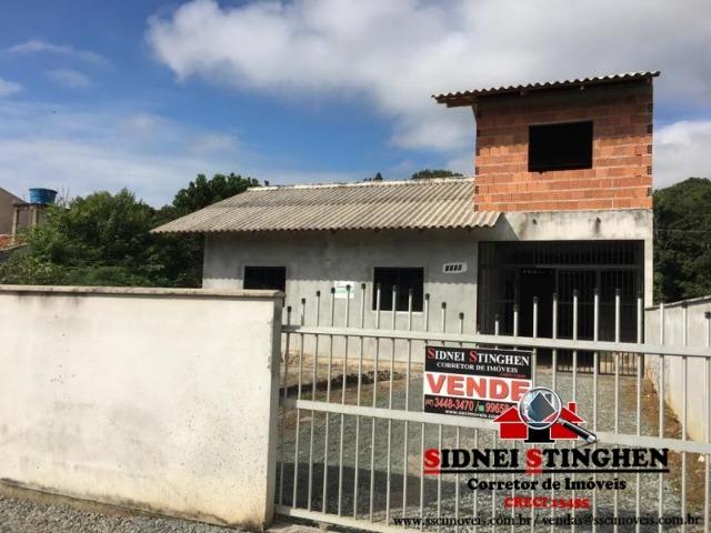 Casa na Praia, 02 dormitórios, laje, piso cerãmico e terreno todo murado - Foto 5