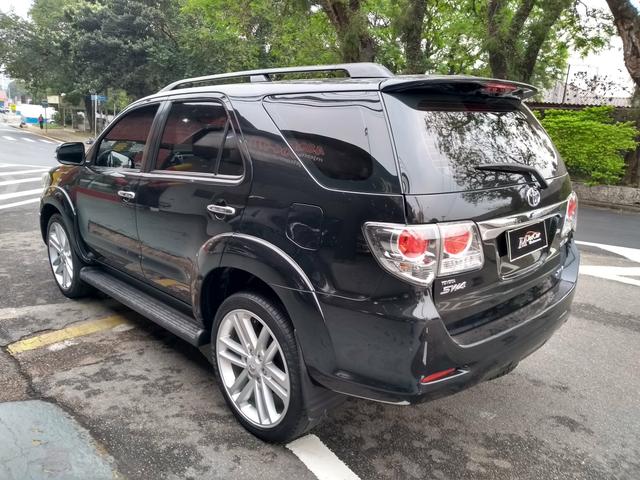 Hilux SW4 SRV 3.0 TDI 4x4 Aut - Foto 5