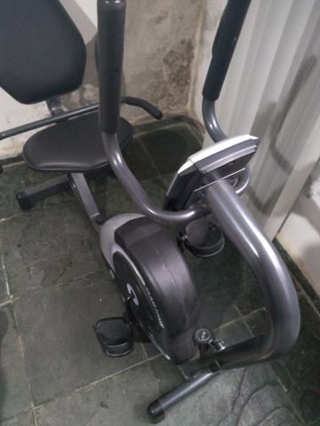 Bicicleta horizontal zerada. Montada e novinha