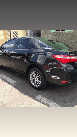 Corola completo top de linha. 43mil km ,muito novo - Foto 2