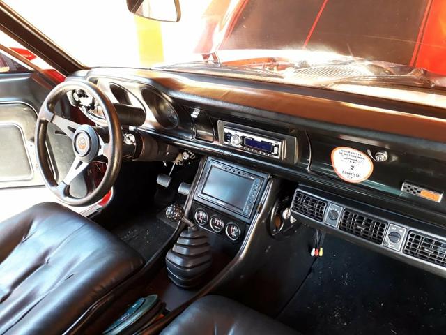 Maverick V8 GT caracterizado - Foto 4