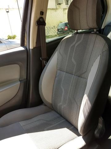 Venda Renault Logan - Foto 6