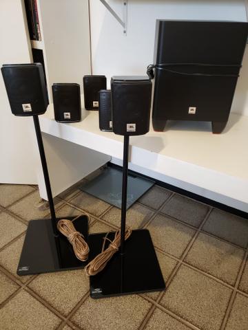 Conjunto Caixas de Som JBL Cinema 510 - Foto 2