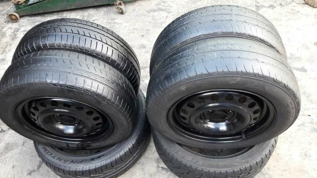 Rodas e pneus original GM 4 furos.baratoo