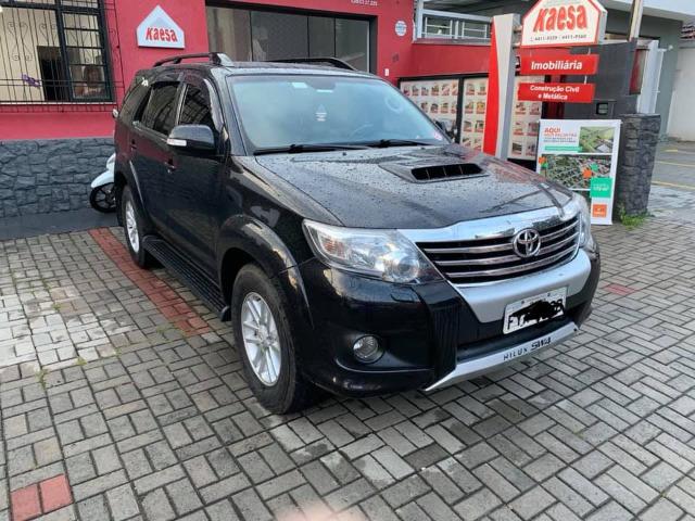 Toyota hilux sw4 srv 2014 diesel - Foto 5
