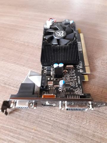 Placa de vídeo Core Radeon R5 230 - 2 GB