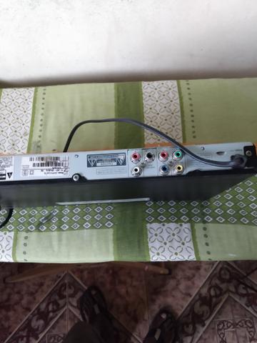 Vendo um aparelho de dvd.e um celular da LG.80 - Foto 5