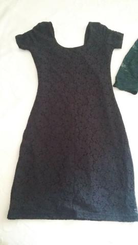 Roupas de festas seminovas - Foto 2